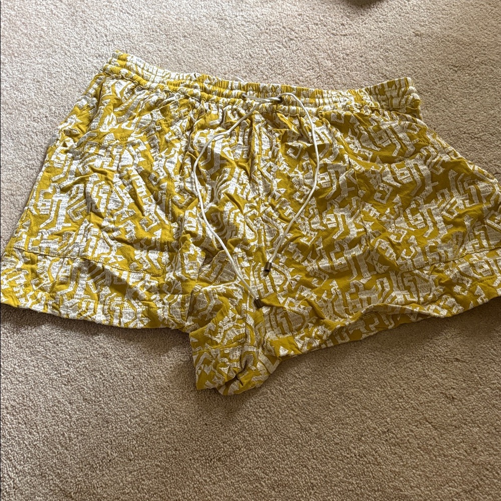 Anthropologie Elevenses Yellow Embroidery Pull On Shorts Size XL